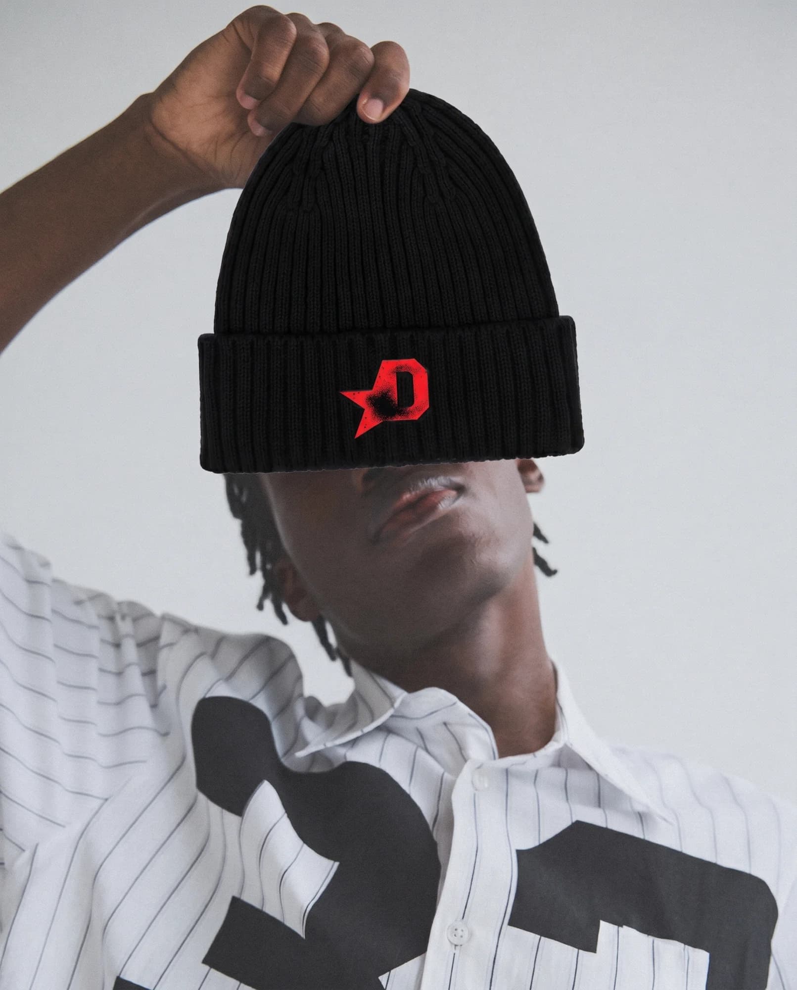 D